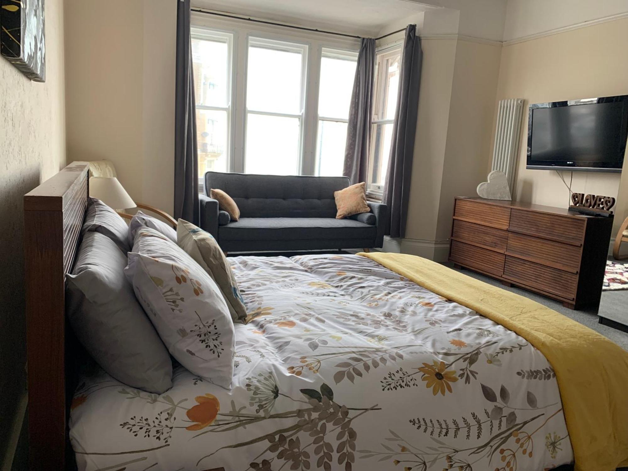 Ocean View Double With Ensuite, With Access To Private Garden And Bike Store Margate Ngoại thất bức ảnh